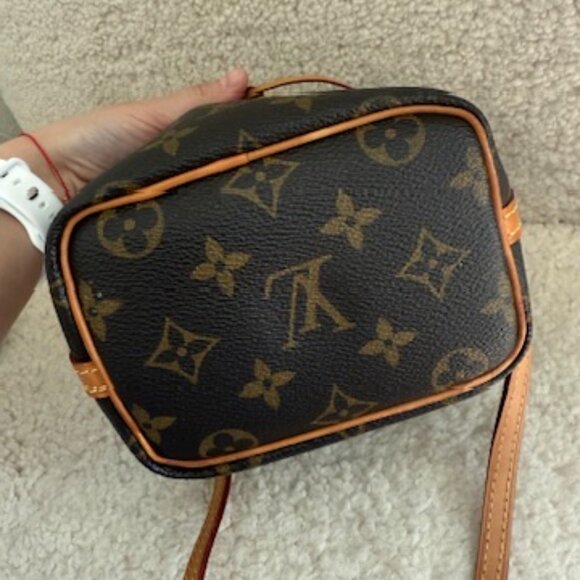Louis Vuitton Nano Noe Monogram Leather Crossbody Shoulder Bag Handbag Purse - Picture 5 of 8